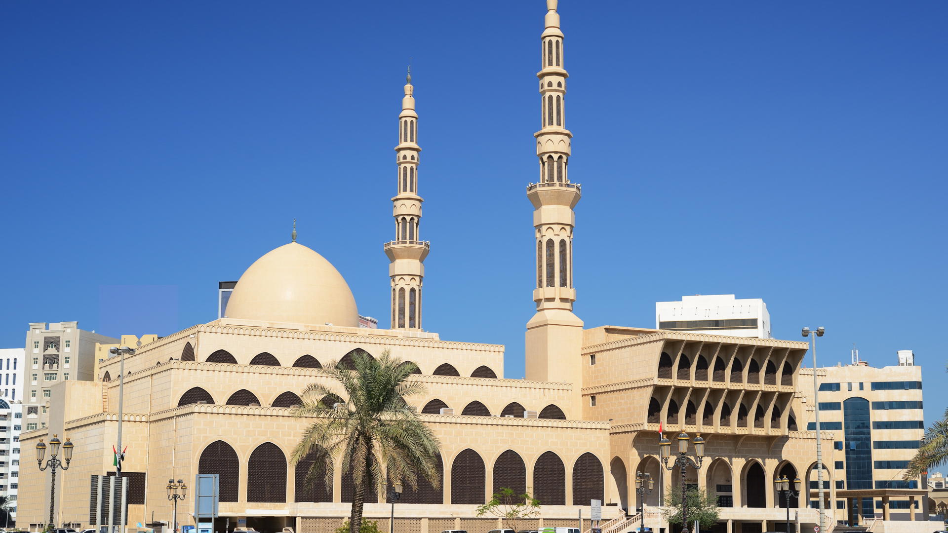 5 эмиратов за 1 день